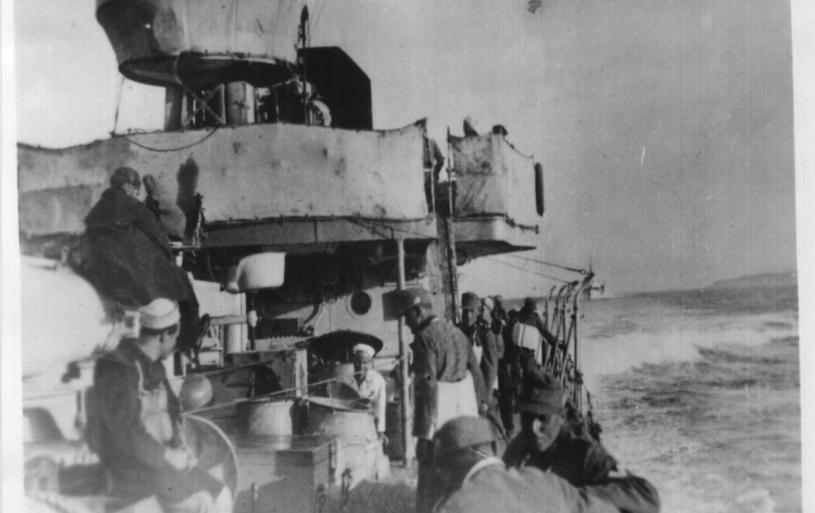 German troops embarking on Itilain Destroyers for Libya, 1941
